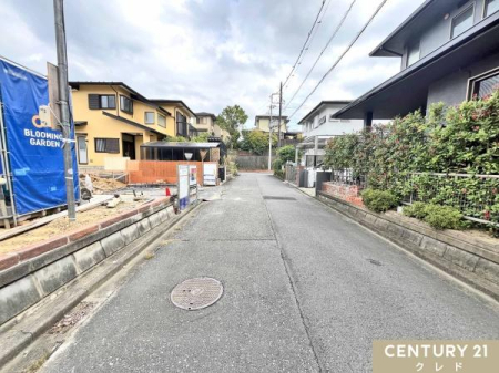 OʓH܂ތnʐ^ RwZck8AFck2I@ւ⏤Ǝ{݂ߗׂɏ[I