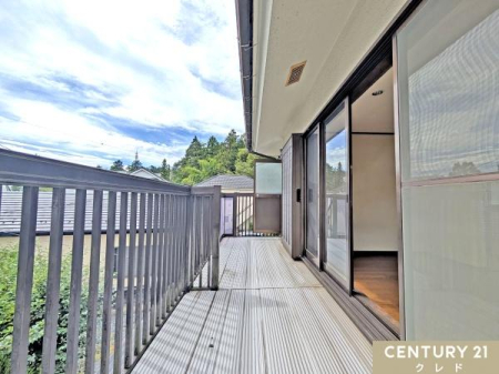 oRj[ ŝoRj[͓ɖʂĂAɂgȗz邱Ƃł܂B
󕨂ƊƂł܂B