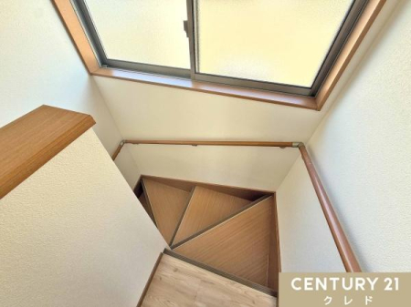 ̑ y肷tKiz
肷̕tKi͓]|Ȃǂ̖̎h~ɂȂ܂BוĂƂȂǁAKȉ~̕SȂANz̕⏬ȂqlSłI