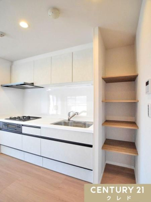 ���[ ���I�t���̎��[�̓p���g���[�Ƃ��Ďg���̂��I�X�X���I
�H�i����p�i�̃X�g�b�N�A�����Ɠd���X�b�L�����[�ł��A�Ǝ��������Z�����K�ł��B