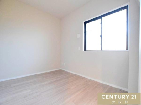 m ym5.3z
zCg~ؖڒ̃VvȗmB
D݂̉ƋG݂Rɔzuł̂ŁÁgSn̂ԁhy߂܂B
