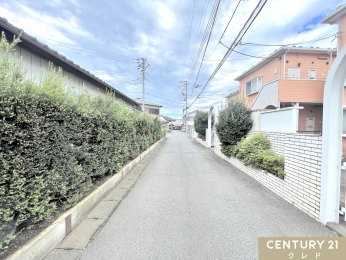 OʓH܂ތnʐ^ tgAIHNbLOq[^[ATVtj^[C^[ztłB
݁AX2`ݒI
vI[i[`FWłB