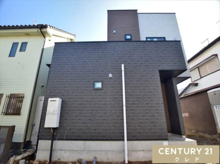 ̑n Ƃ肠LLDK18.5B
オ̘aAƑ̃CtX^Cɍ킹Ďg4LDKłB