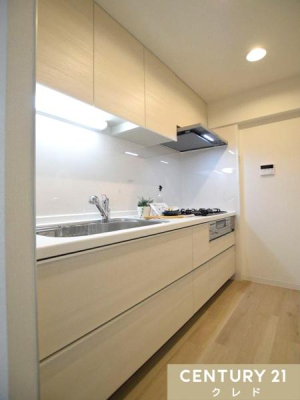 Lb` VKVXeLb`́A[Xy[X[ĂAH⒲ƓdȂǂXbLł܂B