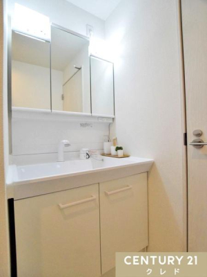 ʑEʏ [Ղ̎OʋtʉϑɐVKB
⑫̃Xy[X܂ł[BׁXpiXbLЕt܂B