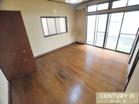 rO yrO9.7z
쓌ɊJ݂rÓA邢ՂƓ鋏Sn̗ǂԁB
Ƒ݂ȂR̂ŐSnǂ߂Ƃł܂B