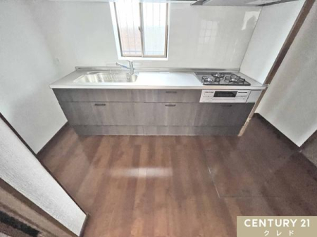 Lb` y5.5Lb`z
Oʑ玩RރLb`B茳܂Ŗ邭ACǍDBChȃJE^[3RŒ͂ǂA[[BƎ̍ԂɊǑiFy߂Sn悢ƋԂłB