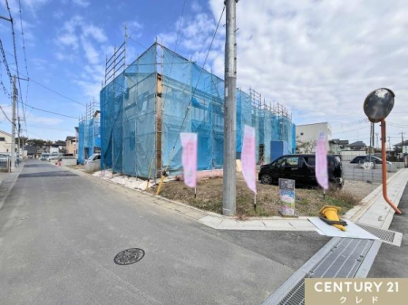 �O�ʓ��H�܂ތ��n�ʐ^ �}�ȗ��q�������S�ȕ���3��\�ȃJ�[�X�y�[�X�t���B
�ʋ΂₨�q�l�̑���}���A�����̂��������Ȃǂ��Ԃ��������̕������S�ł��B