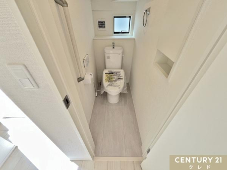 �g�C�� ���₷�����삪�ȒP�ȉ������֍��B
�ǖʂɃ����R����ݒu���邱�Ƃɂ��A�y�Ȏp���ł̑��삪�\�B
��������Ƃ������ő|�����₷���݌v�ł��B