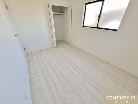 �q������ �y�m��6���z
6���͂��q�l�̕׋������ɂ��K�����L���I
�׋�����{�I�Ȃǂ̉Ƌ��u���Ă��t���[�X�y�[�X���m�ۂ��邱�Ƃ��ł��܂��B