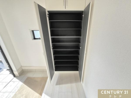 ���� ���ւɂ�����[�́A�Ƒ����̌C���X�b�L�����[�B
�����̂��������y���݂����l�ɂ��������߂̑�e�ʃ^�C�v�B
���������ɂ�Ƃ�𐶂ݏo���܂��B