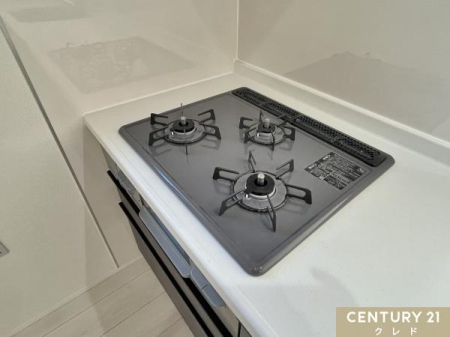 �L�b�`�� �y3���R�����E�O�����z
�Z�������ԑтɂ����ٓ��E���H�̏��������₷��3���^�C�v�̃R�����ł��B
�O�����t���̃L�b�`���͂������̕��������܂��I