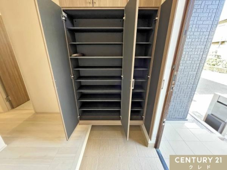  Ƒ̌C܂eʂ̃V[Y{bNXtI
̂y݂ɂLŁAւ܂ۂĂ܂B