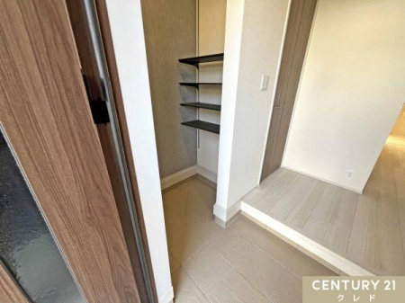 [ yyԎ[z
ŷ₷AEghAEX|[cpi[ł֗ȃXy[XB
Ƒ̌Cpiƈꏏɂ܂Ƃ߂ĕЕt̂ŁA𐴌ɕۂĂ܂B