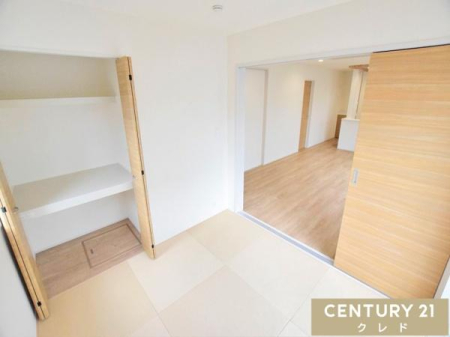 a ya4.5z
rO̘a4.5BqlƂAƋxeɂBq܂̗VяƂĂ֗łB