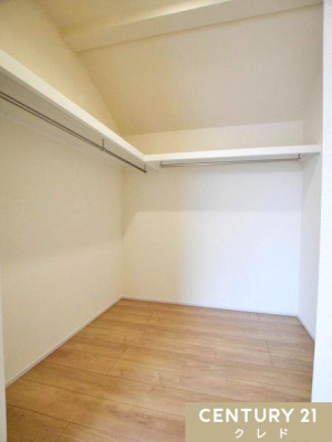 [ ym5.25@WICz
V[ỸAE^[珬ނ܂ŁAmDɂ͊\ȍLI
ߗނՂ[ł̂ŁÂmIтy݂ɂȂ肻łˁB