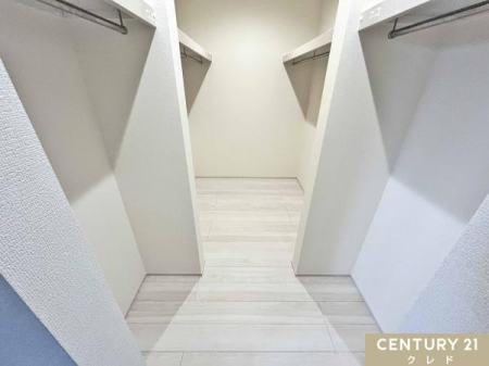 [ y8QWICz
Qɂ͑^EH[NCN[[bgB
EɃnK[pCvzAGߕ⏬Ղ[Bߑւ炸ŐڂyłB