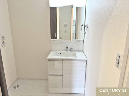 ʑEʏ ʎ͎Oʋ[t̐ʉϑ̗pB
邭̂ԂŁA̐gxxX[Yɍs܂B