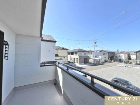 Z˂̒]ʐ^ OʂɍȂA󂪍LJIȒ]B
EʂǍDŁA󕨂悭܂BC̗ǂԂ߂B