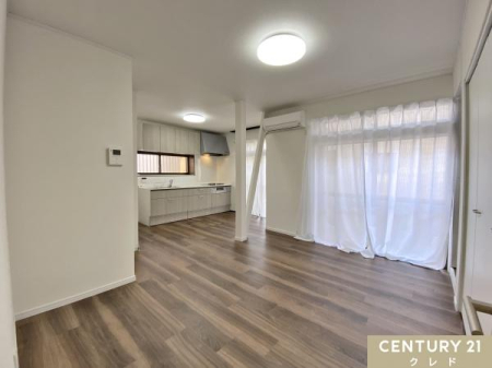 rO yLDK11.5z
ɖʂ_炩ȗzރrO̓NXVKB
hAN[[bg̔Ȃǂ̌VK܂B