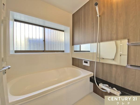  ͋C̃jbgoXVKς݁I
␅݂ڗɂؖڒ̔zFŎgƌڂ̐Snǂ܂B