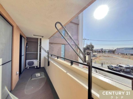 �o���R�j�[ ��ʂ�2�����o���R�j�[������܂��B
�z����ǍD�Ő��󕨂��悭���������ł��B
������������₷���݌v�ŉƎ����Z�ɂ��Ȃ���܂��B