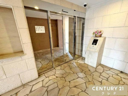 �G���g�����X �Z�L�����e�B�ʂ����S�ȃI�[�g���b�N�t���G���g�����X�B
���q���܂̂��邲�ƒ�����S�ŁA�O�o�₨����Ԃ̍ۂ��S�����ݔ��ł��B