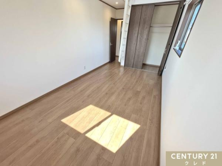 m y8mz
8̂mBE̓ʍ̌Ŗ邭AN[[bgŎ[[B֗ȃtgtŋGߕЂÂAԂLpł܂B