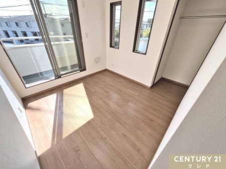 m y5.5mz
5.5̗m͓oRj[ɖʂSn悢̌ƒʕBS2ʍ̌+[tŖ邭ЂÂAg̗ǂԎłB