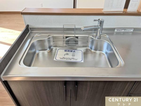 Lb` yLTCYŎĝ悢VNz
傫ȃVN͂H̐􂢕yɍs܂B
傫ȂXgXt[Ő􂦂LVNɖLxȎ[zg₷d̃Lb`łB