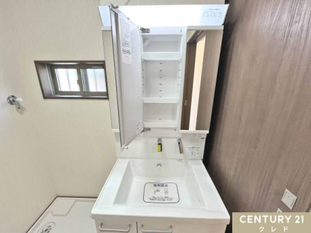 ʑEʏ Vi̐ʉϑBOʋ[ōׂȓpiBʃ{E͍Lg₷A͂˂TbƐ@ĂȒPłB