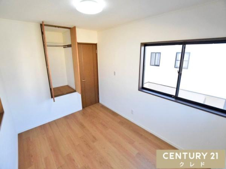 �m�� �y�m��4.5���z
�S�������[�t���I
���C�t�X�^�C���̕ω��ɑΉ������Ă��������g�����Ƃ��ł��܂��B
�������m�ۂ��邱�Ƃő|�������₷���V���ł̗��z�̂����������y���߂܂��B