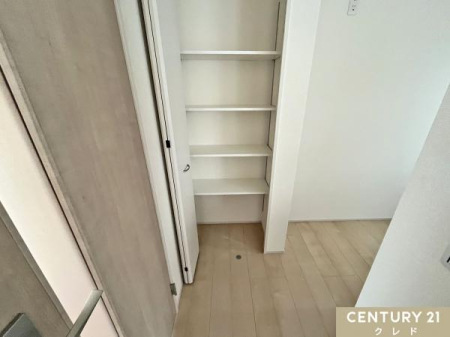 [ yLb`[z
HiȂǂXgbNĂ̂ɕ֗Ȏ[B݌ɂڂŕ₷AXgXȂo܂B