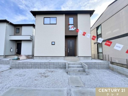 �O�ʓ��H�܂ތ��n�ʐ^ �y2�����z
����������u�������R�v�w�k��11���B�ƏȃG�lBELS�F��I�����f�M����ȃG�l�ݔ�������A���K�Ŋ��ɂ��D������炵���������܂��B