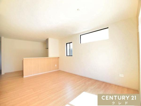 ���r���O �yLDK20.1���z
�Ƌ��u���Ă���Ƃ����������20.1���̍L�X��ԁB
���D���ȃC���e���A�Ɉ͂܂ꂽ�Z��ԂŖ�����Ȃ���Ƒ��Ƃ̎��Ԃ���ނ��Ƃ��ł��܂��B