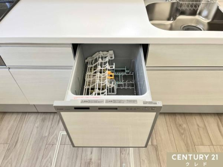 [ yV[YCN[[bgz
Ƒ̌C͂AAEghAEX|[cpiȂǁAɂ͎݂Â炢yOŎĝȂǂ[ł܂B