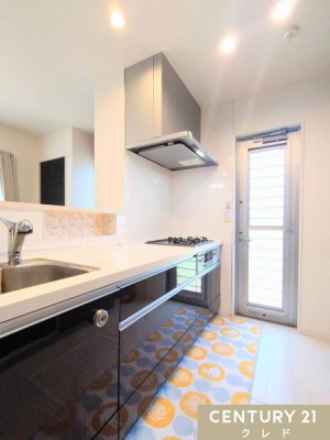 Lb` rOƂȂΖʎLb`I
zV〈肪₷AƑ̉bRƐ܂܂B
S~oɕ֗ȏtłB