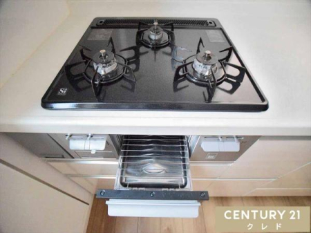 Lb` y3REOz
ZɂȂ3R̗pIĂEEς̍H𓯎isŐi߂邱ƂłAÂ܂Ƃ߂č邱Ƃo܂B