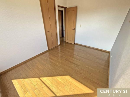 m ym6z
zCg~ؖڒ̃VvȗmB
D݂̉ƋG݂Rɔzuł̂ŁÁgSn̂ԁhy߂܂B