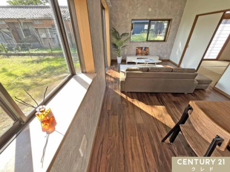 rO rȌóACeAXy[XƂĂ֗IA⏬āASn̗ǂԍy߂܂B