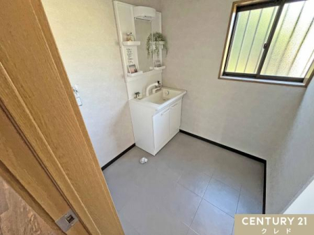 ʑEʏ ʎɂ͐VʉϑݒuBR݁AC₷߁A邭ȋԂŒ̐gxx█̉ƎKɍs܂B