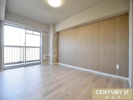 �m�� �y�m��5.7���z
�쐼�����̃o���R�j�[�ɖʂ����A�z������ǍD��5.7���̗m���ł��B
�Ǐ����̎��ԂȂǁA�������Ƃ������Ԃ��߂����̂ɍœK�ȁA���炬�̋�ԂɂȂ��Ă��܂��B