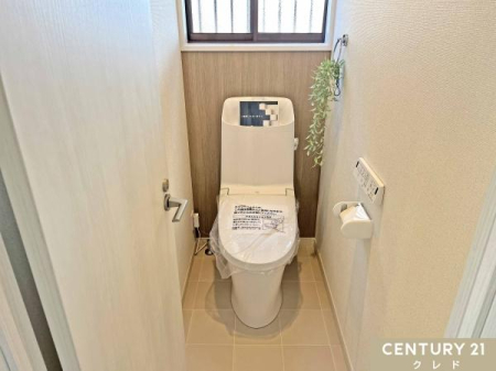 �g�C�� ���K���Ɖq���ʂ����˔������E�H�V�����b�g�@�\�t���g�C���ɐV�K�����B
���������邱�Ƃł����肪���ȃj�I�C�⎼�C�����܂߂Ɋ��C�ł��A���ł����K�ɕۂĂ܂��B