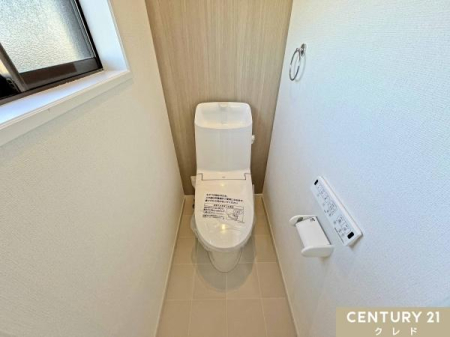 �g�C�� 1�K�E2�K���ꂼ��ɐݒu����Ă���̂ŁA���̖Z�������Ԃ����ԑ҂��̐S�z���Ȃ��A������̃g���u���������S�ł��B