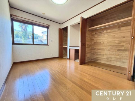 m y1K@m6z
Q͂A[NXy[XƂĂg₷͋CB
N[[bg̓nK[pCvtňߗނ[B