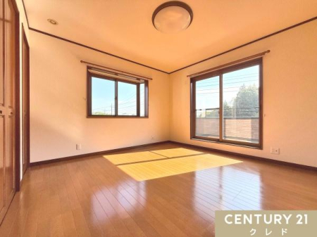 m ym8@쓌z
傫ȃxbhuĂƂ肪Lłvw̎QɃsb^I
ߗނƏ𕪂Đ₷2AN[[bgtB