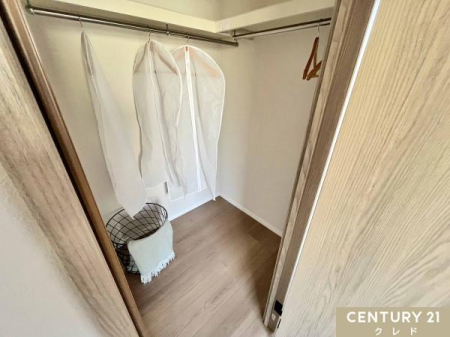 ���[ �y�m��6.3���@WIC�z
���m���̏o�����ꂪ���₷���A�Z�������ł��X���[�Y�Ȑg�x�x�������B
�ߗނ⏬����I�Ԏ�����ڂŕ�����A���o���₷���̂��������ł��ˁI