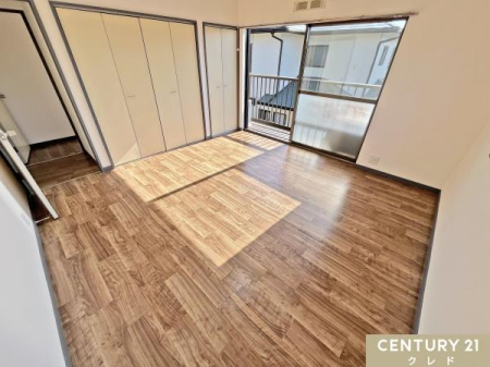 �Q�� �y�m��8���z
��Ƃ�̋�ԁ~��e�ʂ̎��[���t����8���̂������ł��B
�v�w�̎�Q���ɂ��K�����L���Ɖ��K�ȓ������m�ۂł��܂��B