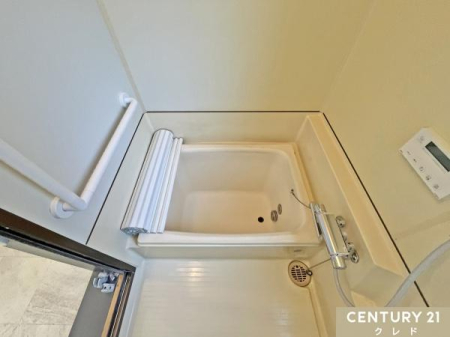 ���� �y�����ɂ͎肷��̕t�������S�̑���z
�����◁�������Ɏ肷�肪����܂��B
�p�����s����ɂȂ�₷�����������A�肷��ɂ��܂邱�Ƃ��ł��܂��B