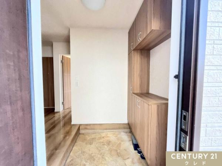  fUCVvŁA܂܂ȌփCeAɒa₷V[Y{bNXݒuB
Ƃ肪AC̒Eו̎^тyI